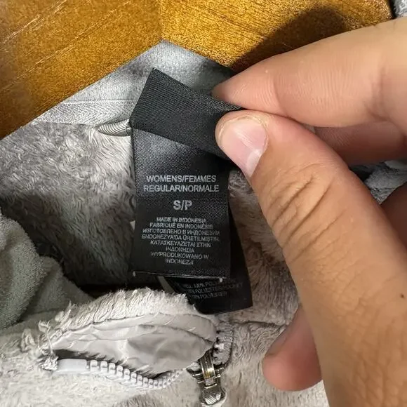 Grey North Face Fleece Zip Up Size Small - Picture 4 of 6
